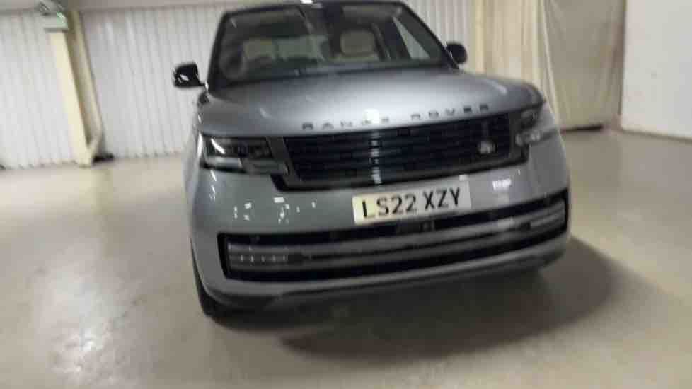 More views of Land Rover Range Rover