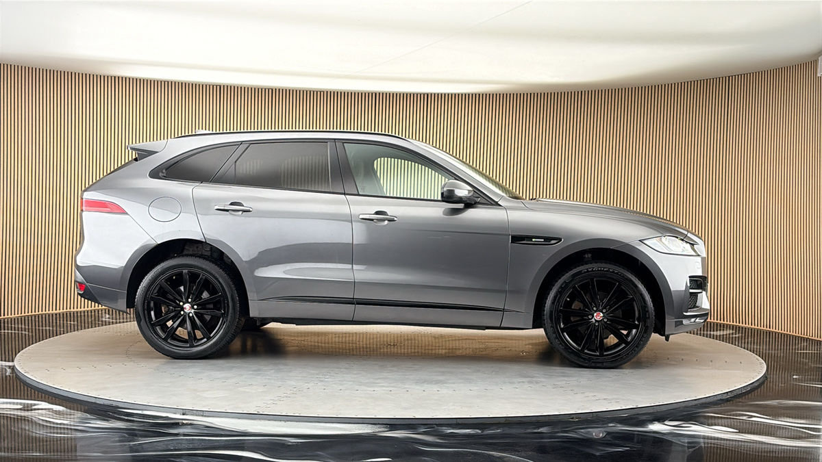 More views of Jaguar F-PACE