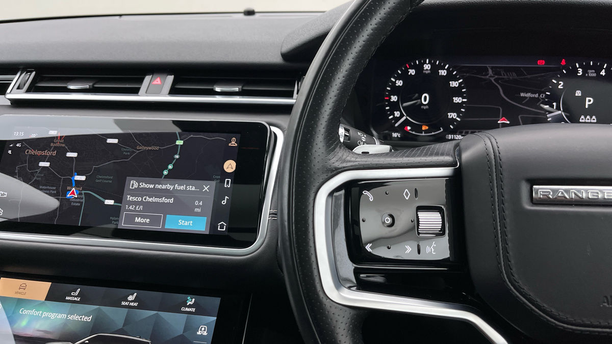 Land Rover Range Rover Velar Image 13