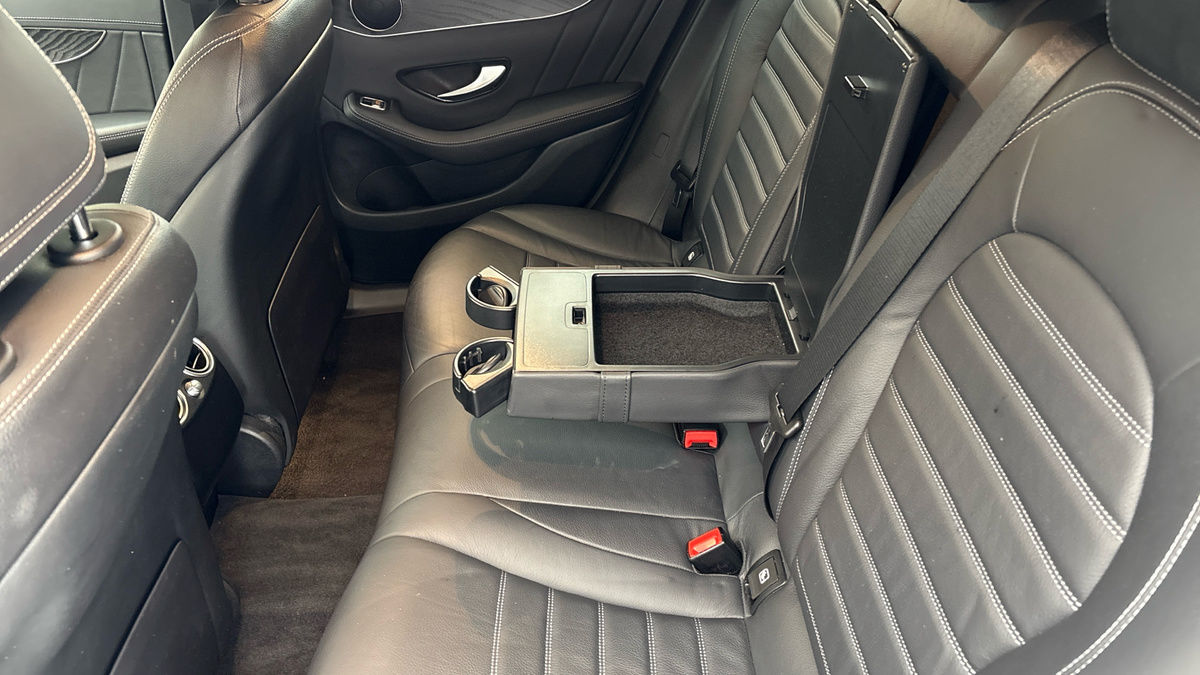 Mercedes-Benz GLC Image 9