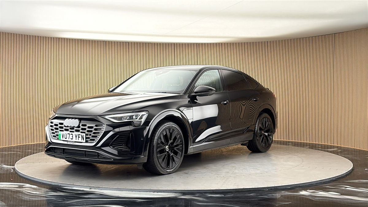 More views of Audi Q8 e-tron