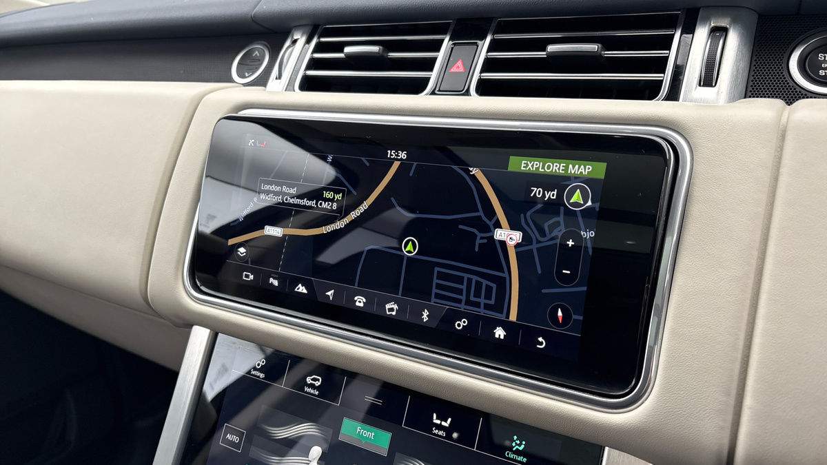 Land Rover Range Rover Image 17