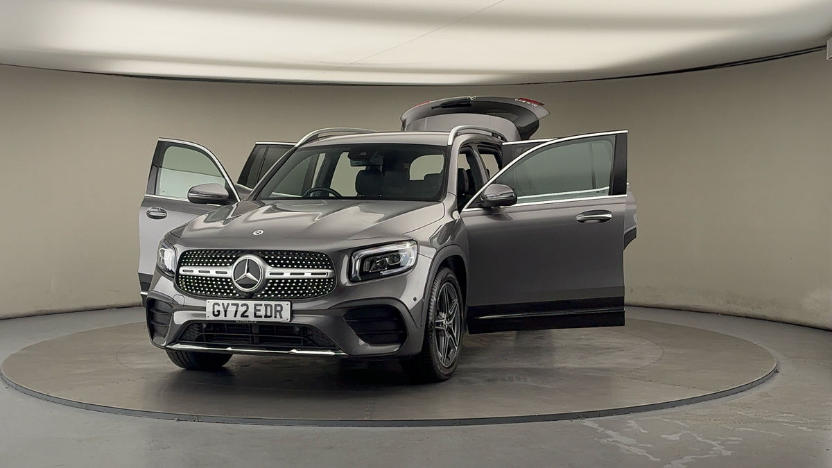 More views of Mercedes-Benz GLB