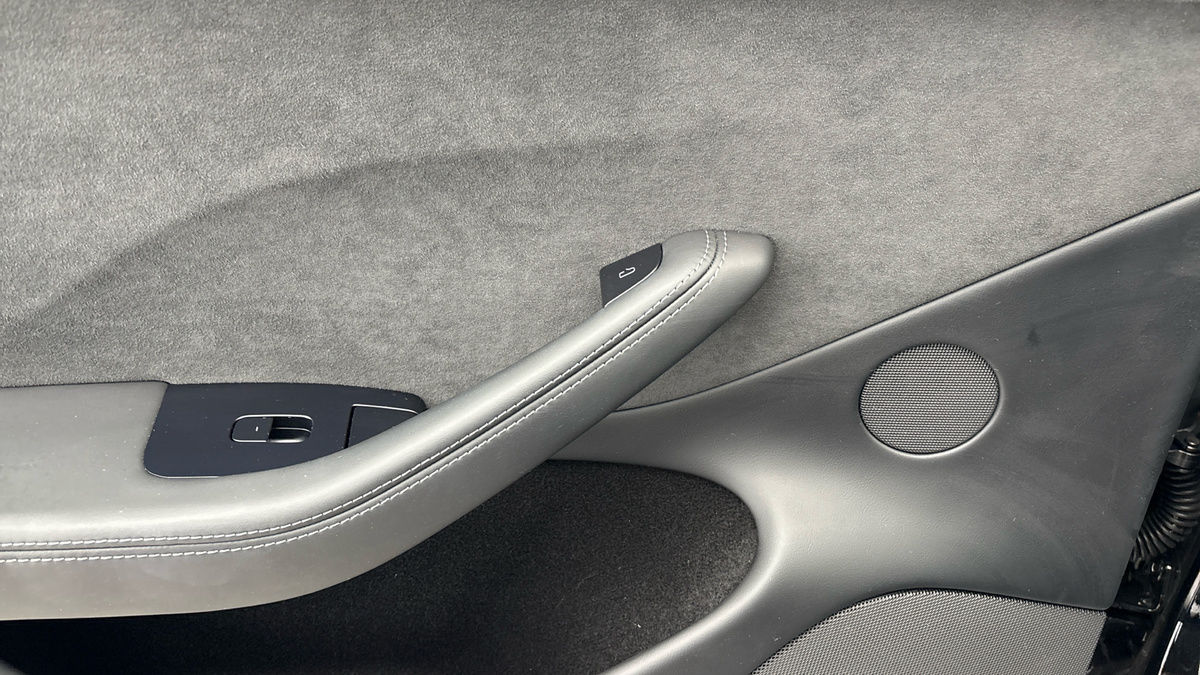 Tesla Model 3 Image 37