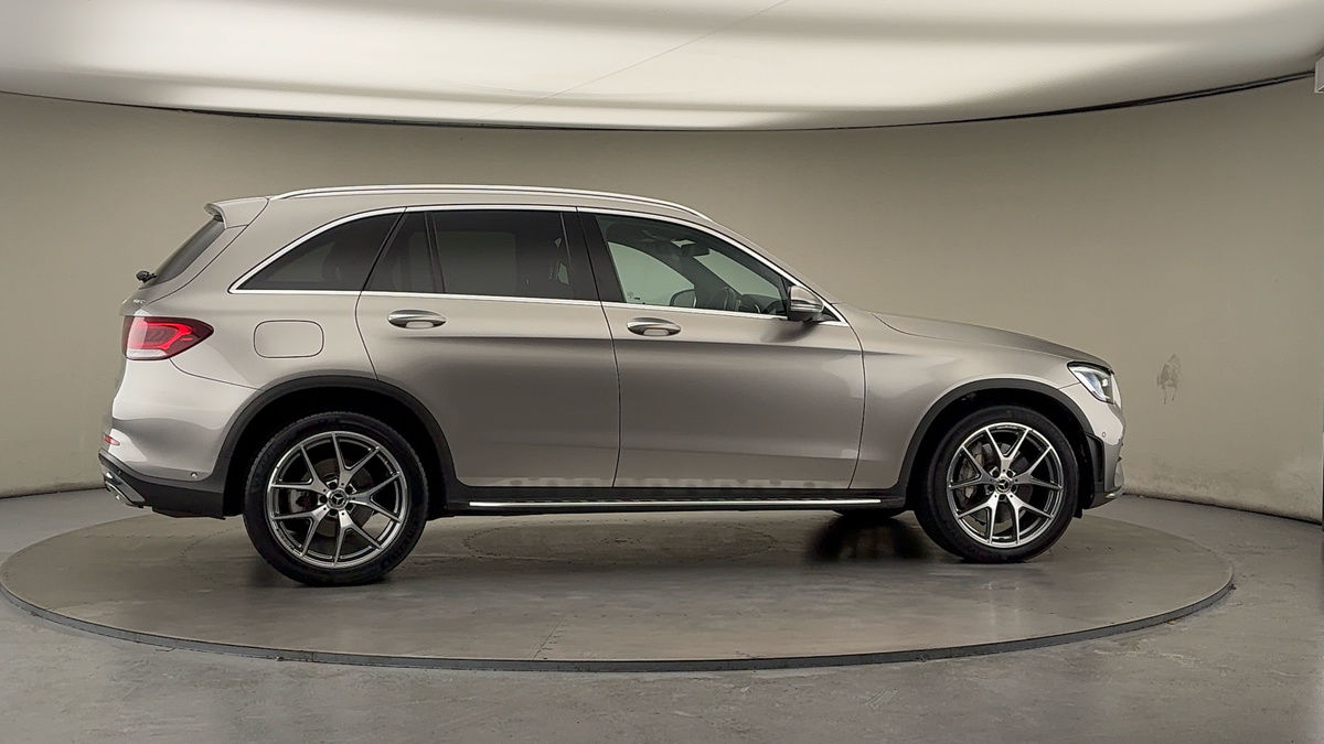 More views of Mercedes-Benz GLC