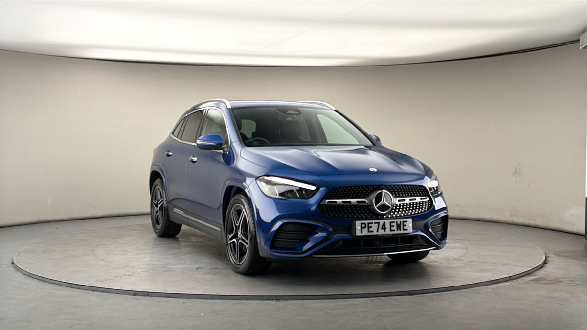 More views of Mercedes-Benz GLA