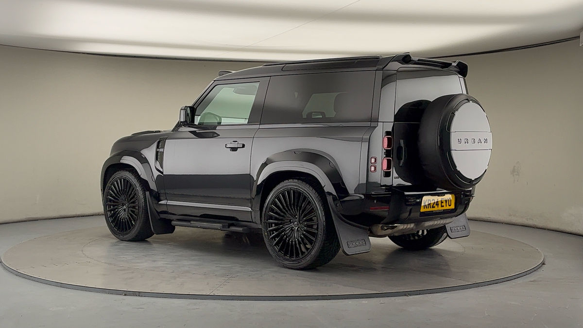 More views of Land Rover Defender 90