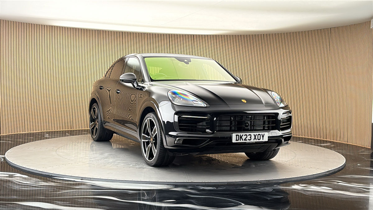 More views of Porsche Cayenne
