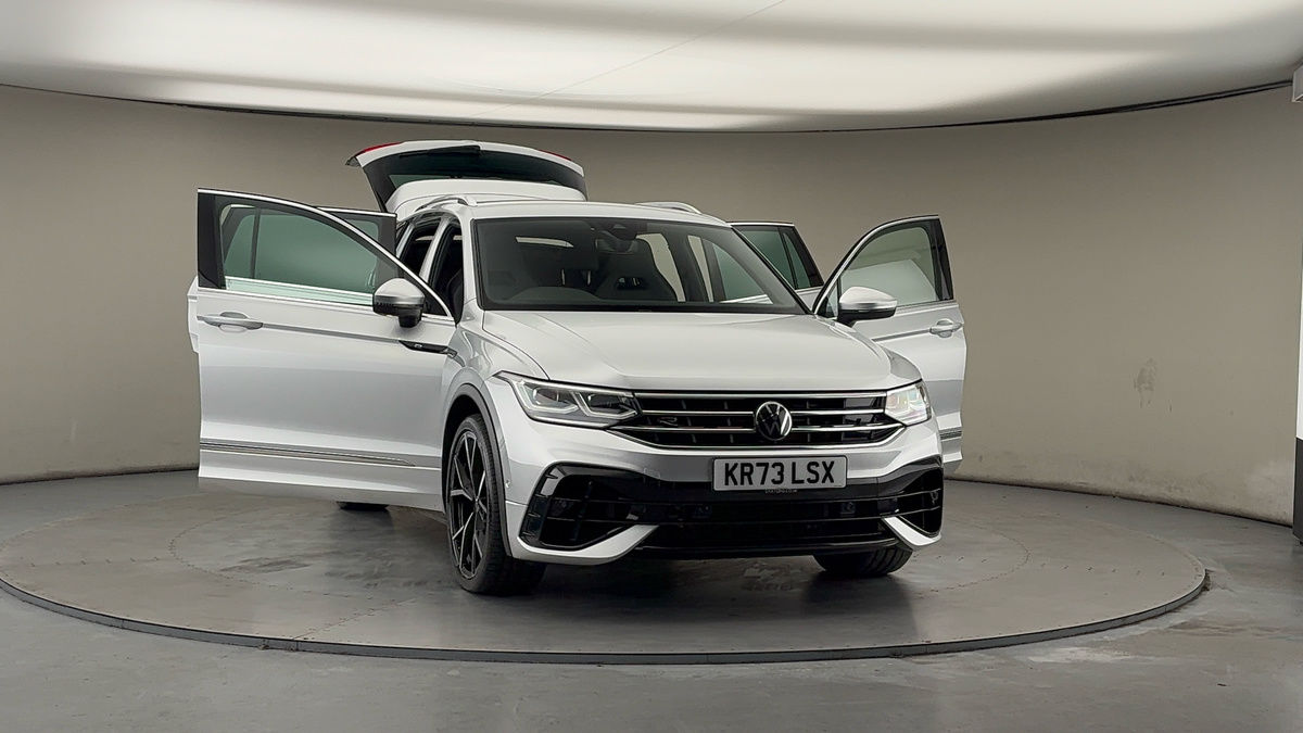 More views of Volkswagen Tiguan