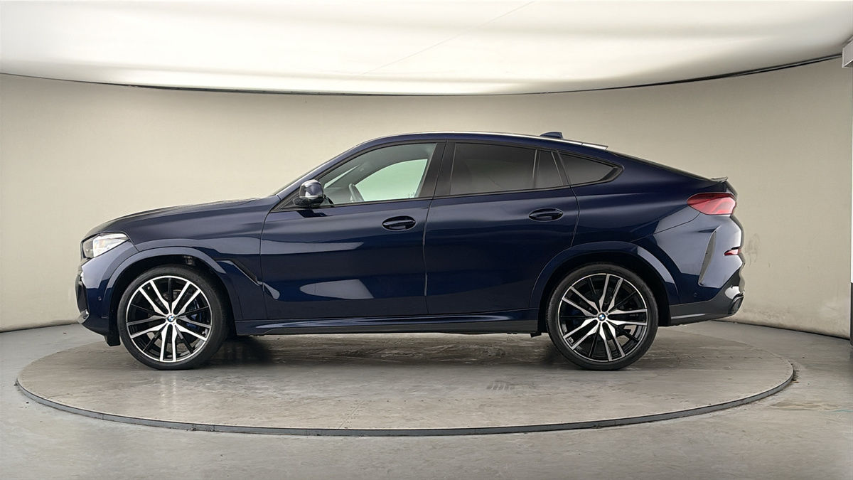 BMW X6 Image 15