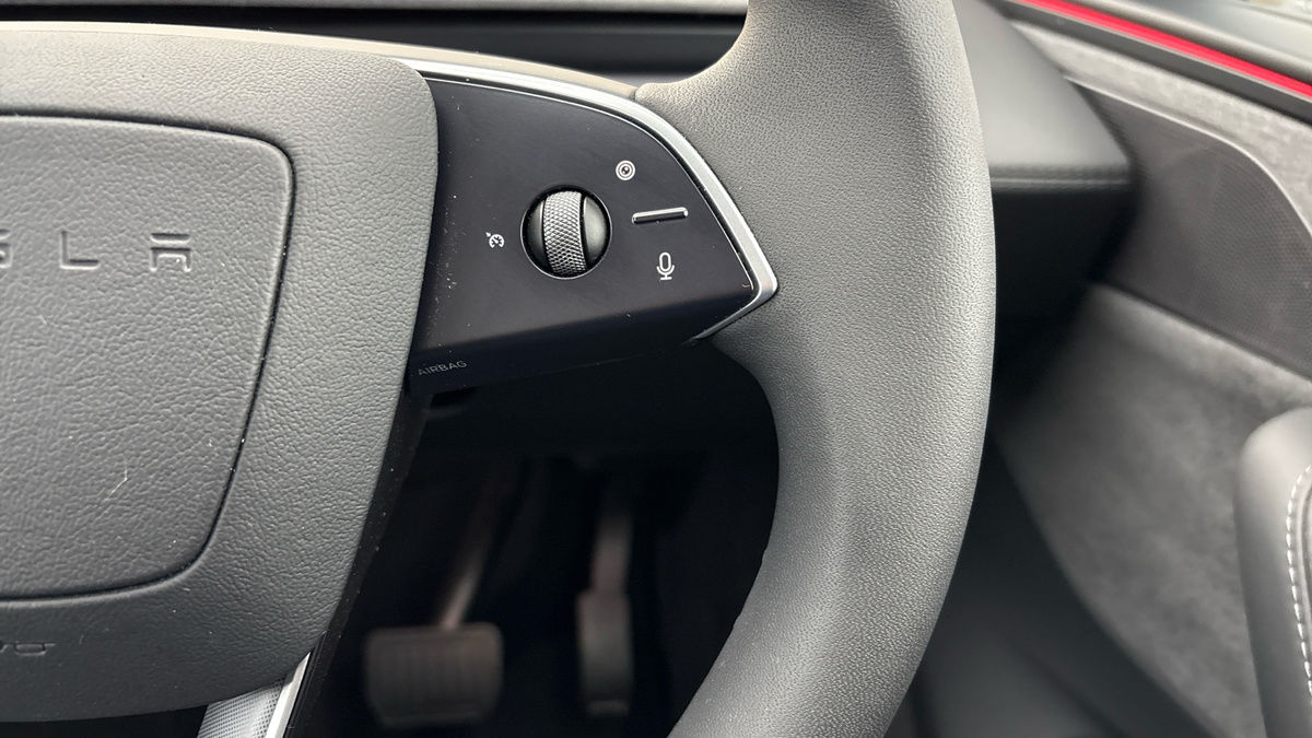 Tesla Model Y Image 14