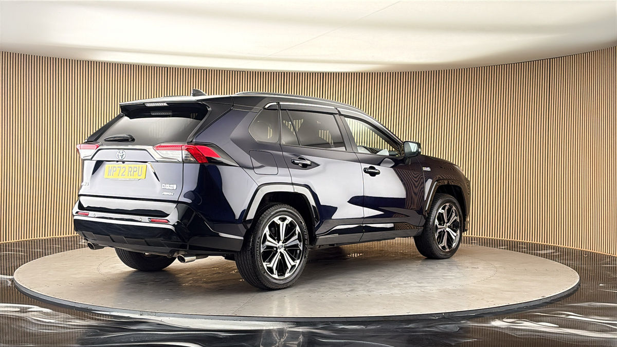 Toyota RAV4 Image 21