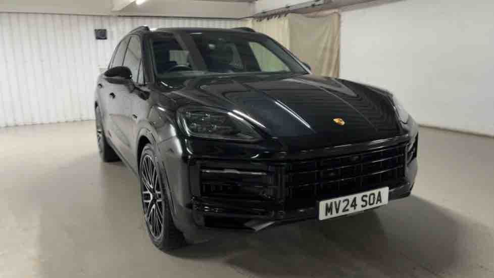 More views of Porsche Cayenne