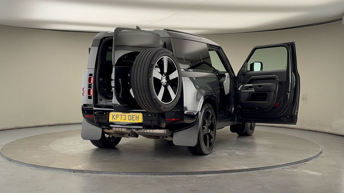 More views of Land Rover Defender 90