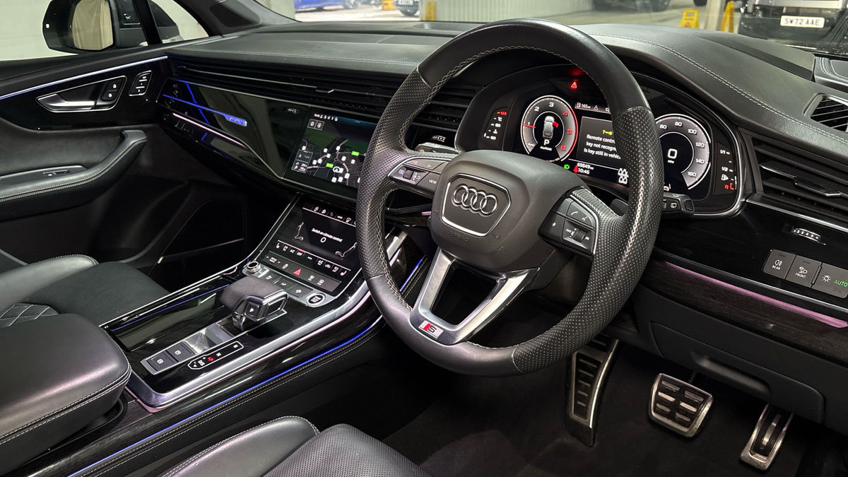 Audi Q7 Image 5