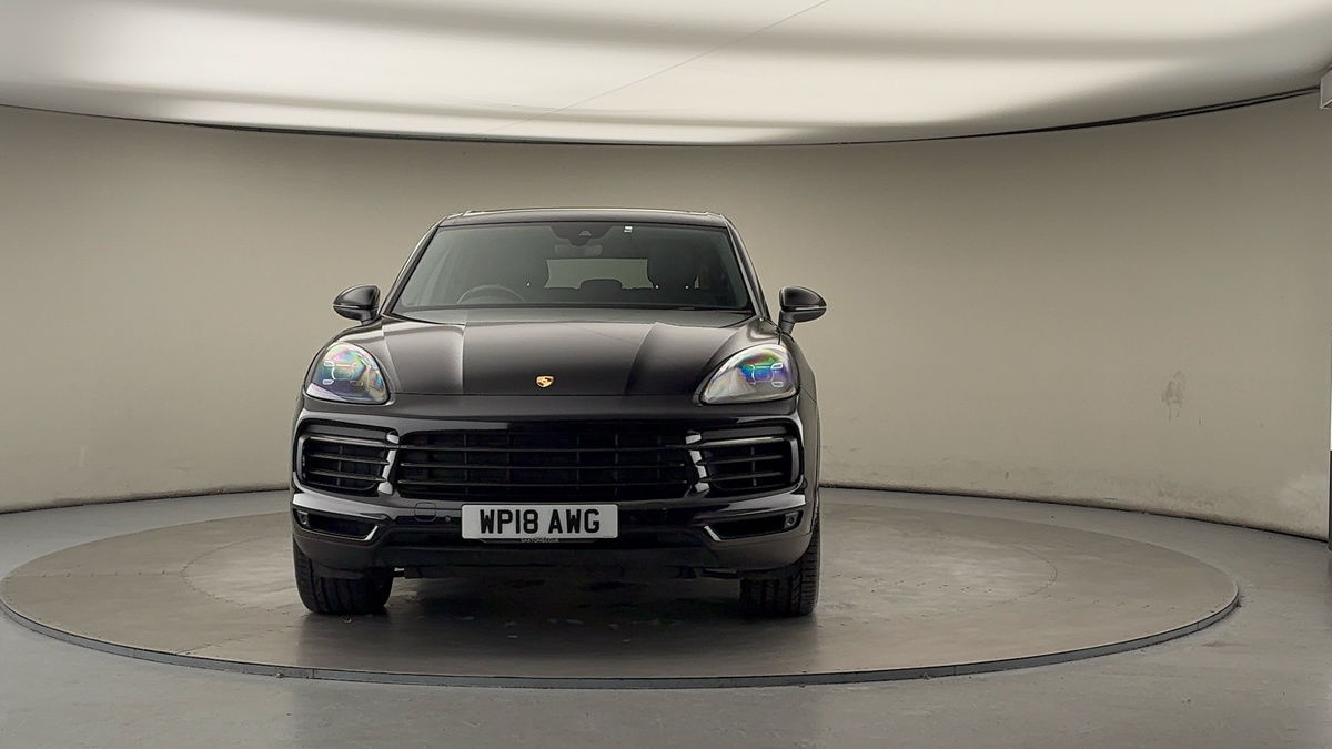 Porsche Cayenne Image 3