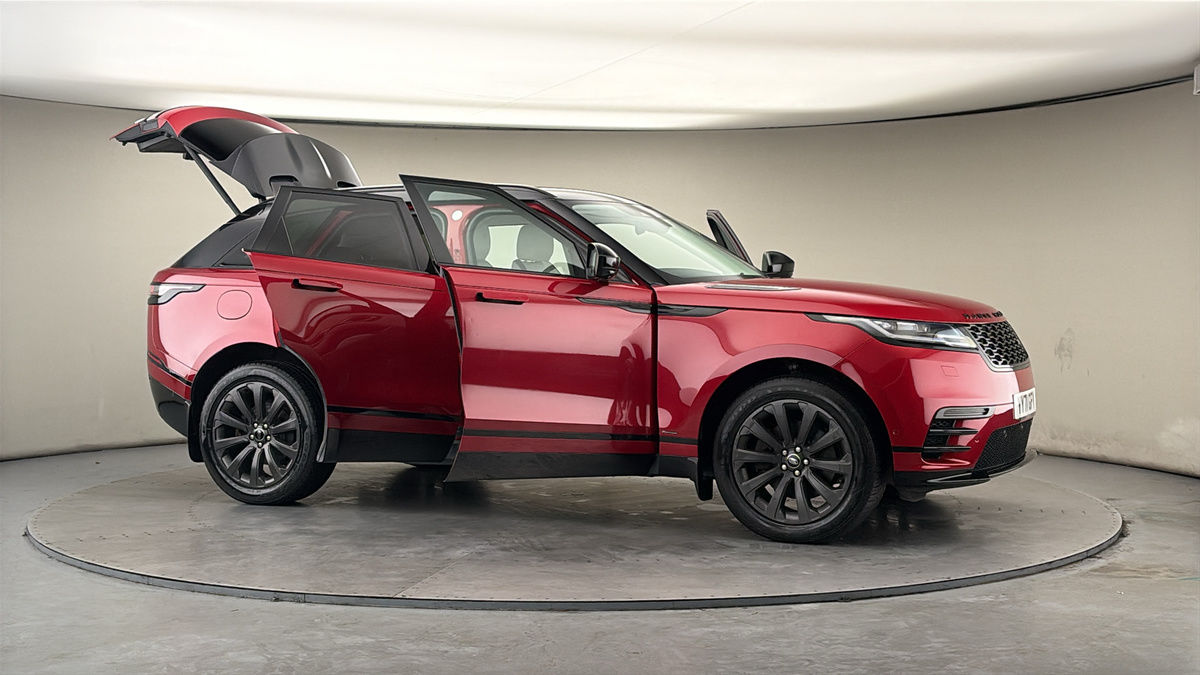 More views of Land Rover Range Rover Velar