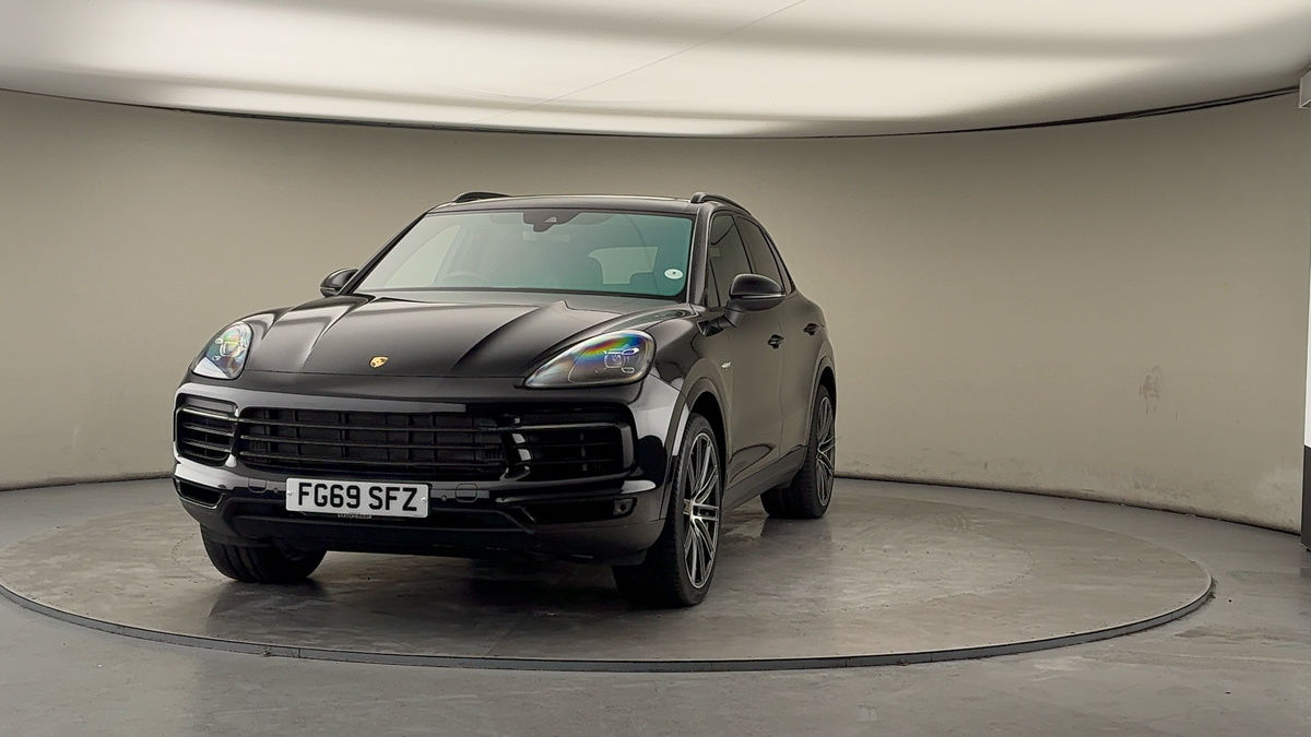 More views of Porsche Cayenne