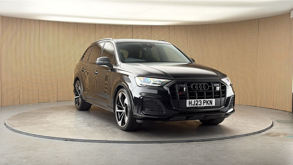 More views of Audi SQ7