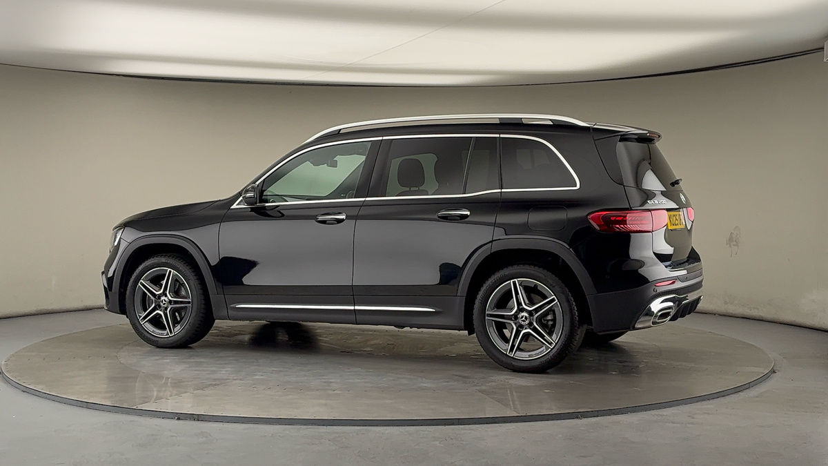 More views of Mercedes-Benz GLB