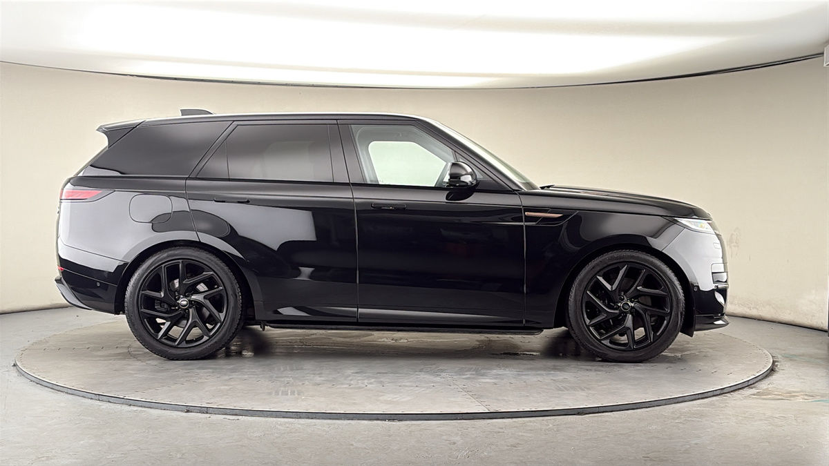 Land Rover Range Rover Sport Image 16