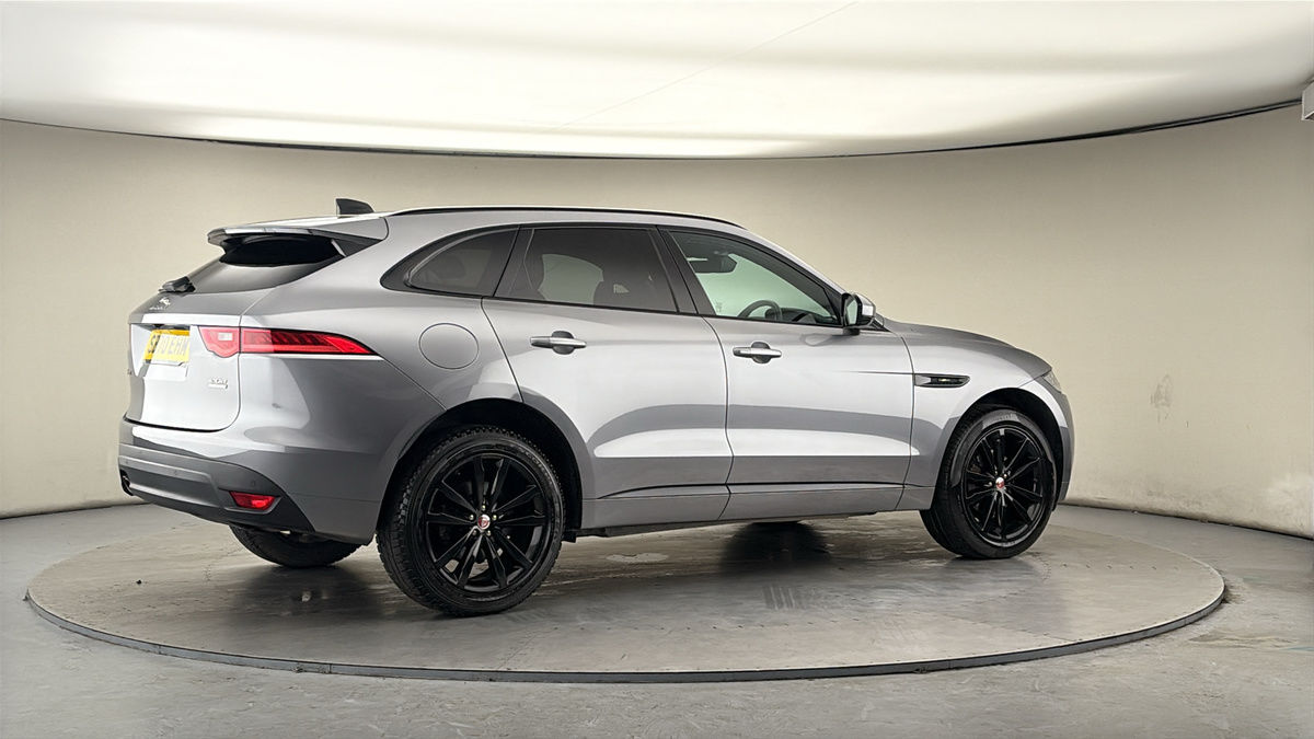 More views of Jaguar F-PACE