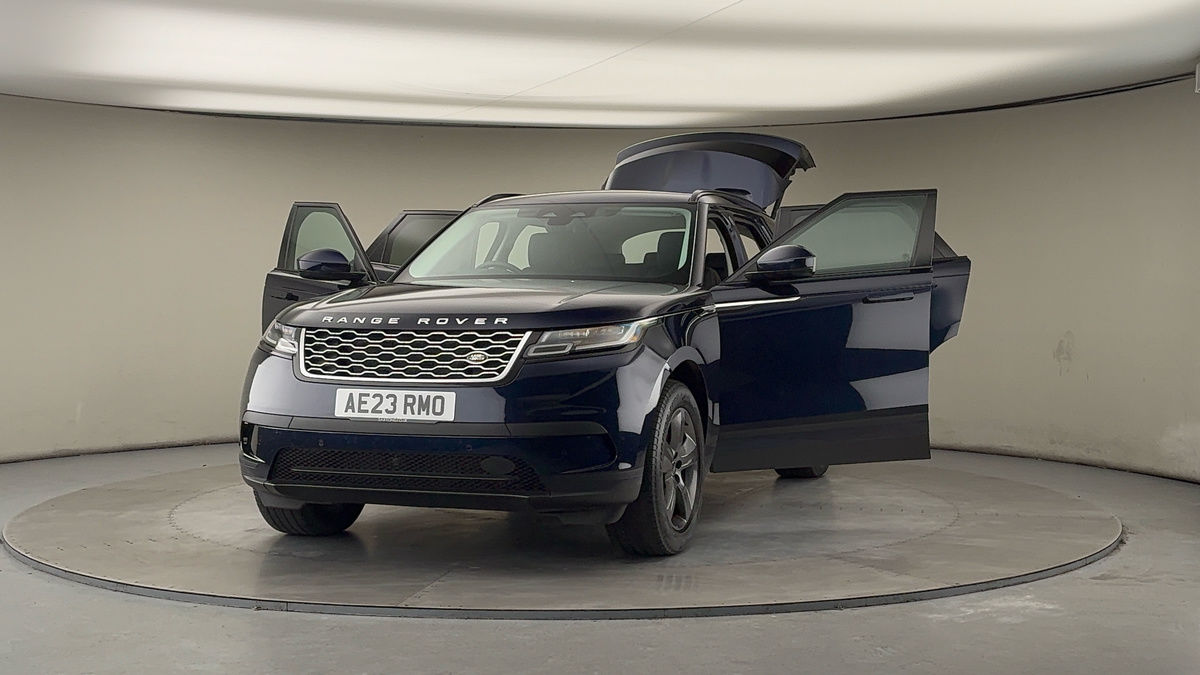 More views of Land Rover Range Rover Velar
