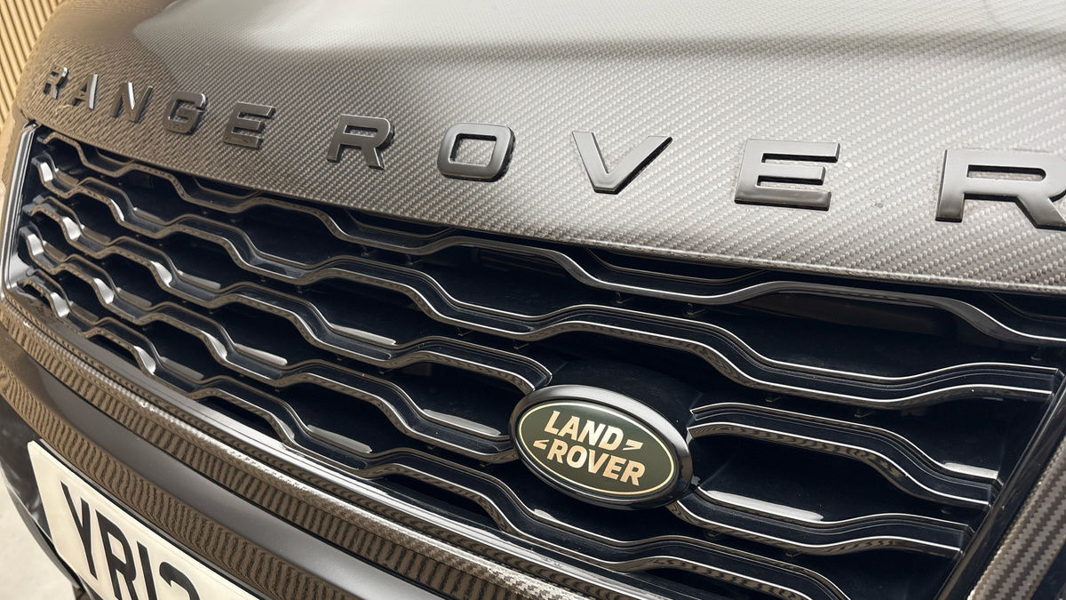 Land Rover Range Rover Sport Image 24