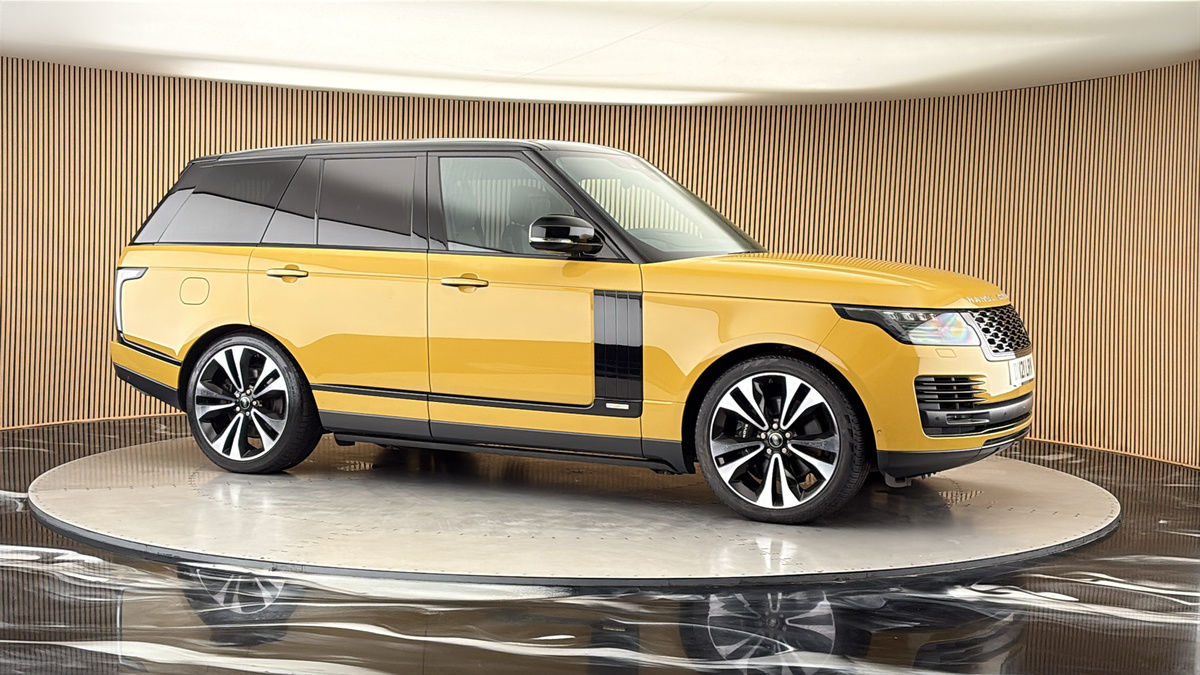 More views of Land Rover Range Rover