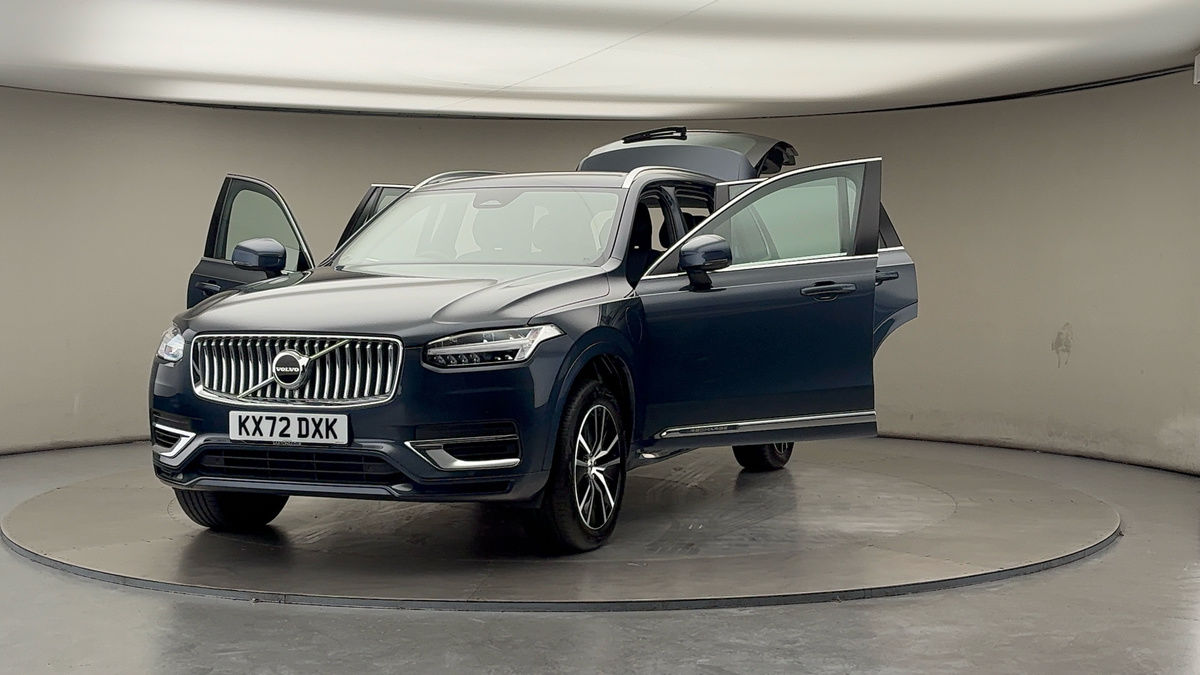 More views of Volvo XC90