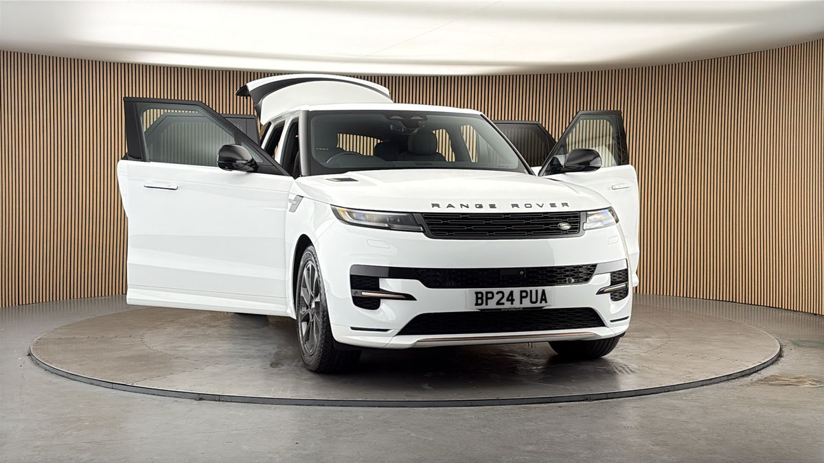 More views of Land Rover Range Rover Sport