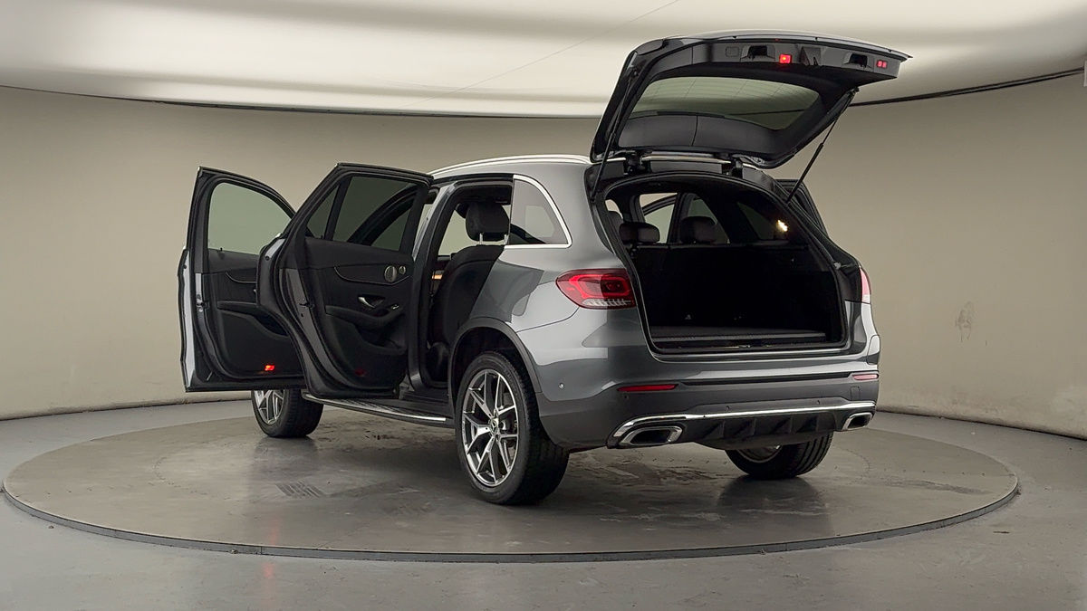 Mercedes-Benz GLC Image 23