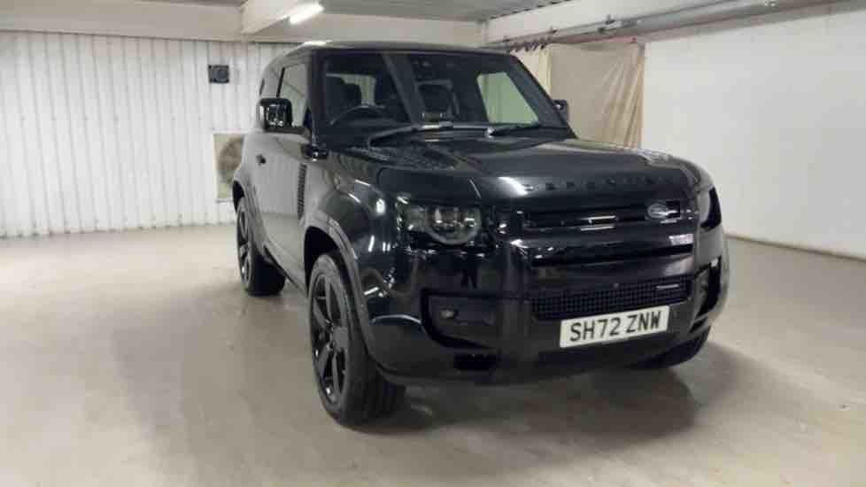 More views of Land Rover Defender 90
