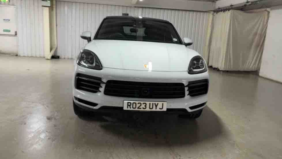 More views of Porsche Cayenne