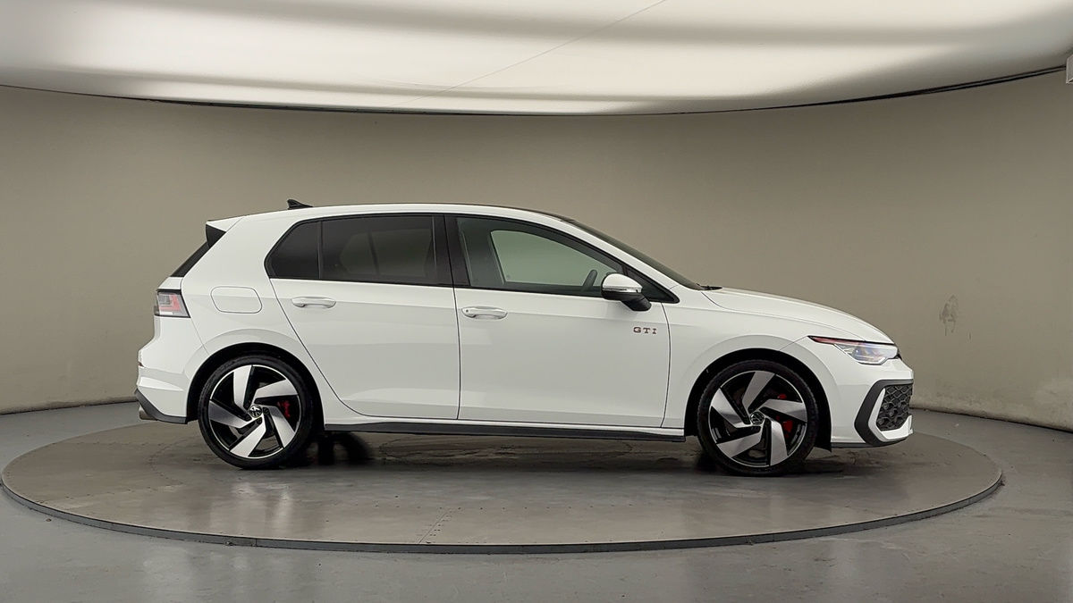 More views of Volkswagen Golf