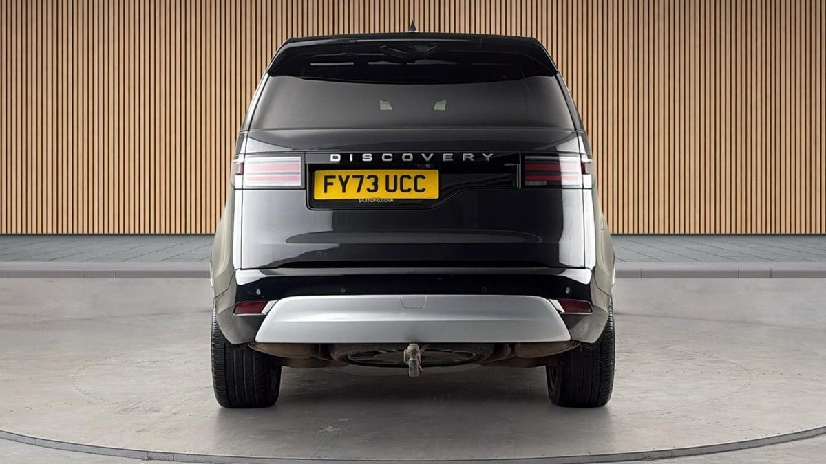 Land Rover Discovery Image 4