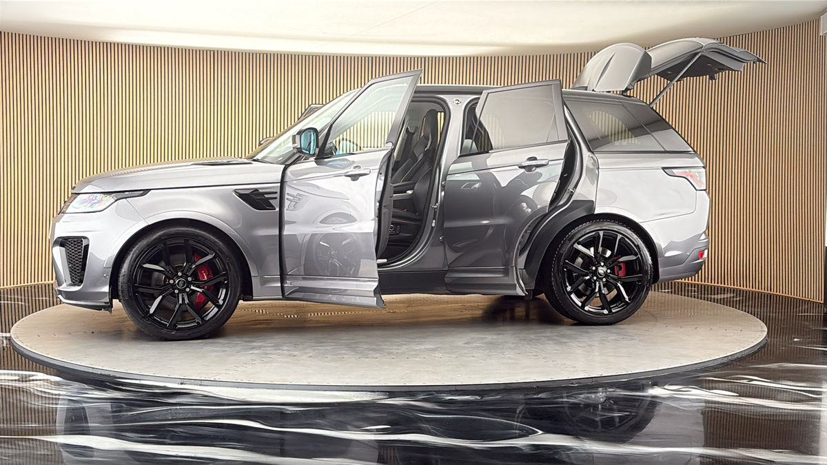 More views of Land Rover Range Rover Sport