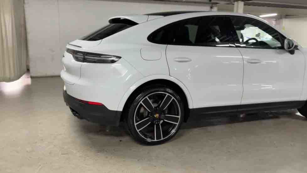 More views of Porsche Cayenne