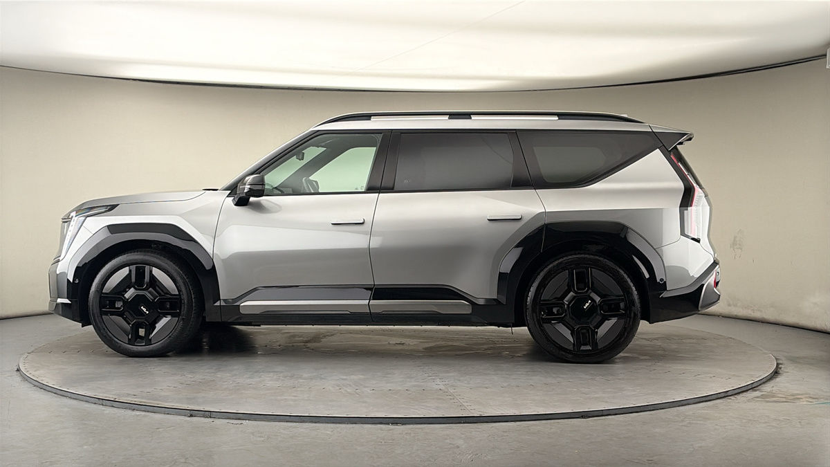 More views of Kia EV9