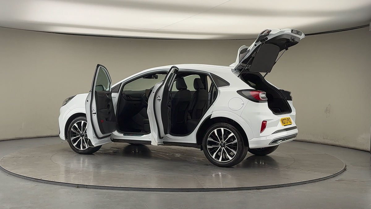 More views of Ford Puma