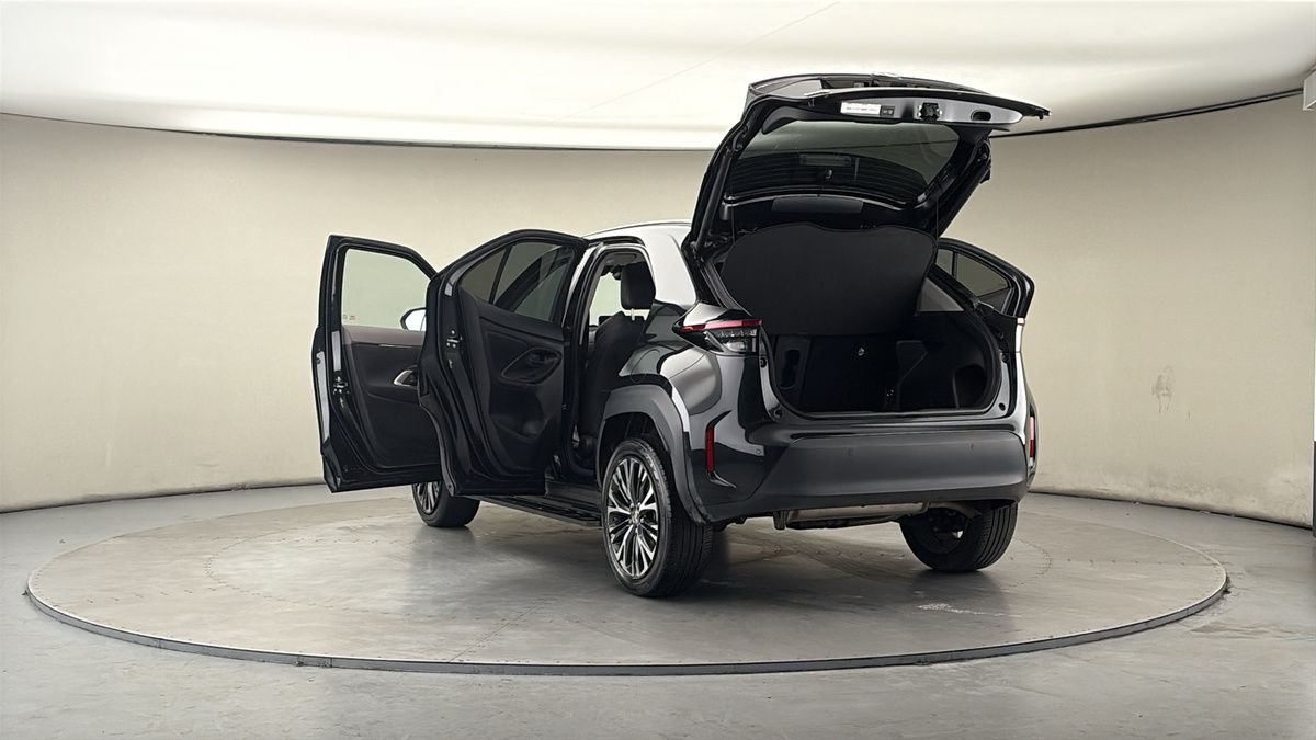 More views of Toyota Yaris Cross