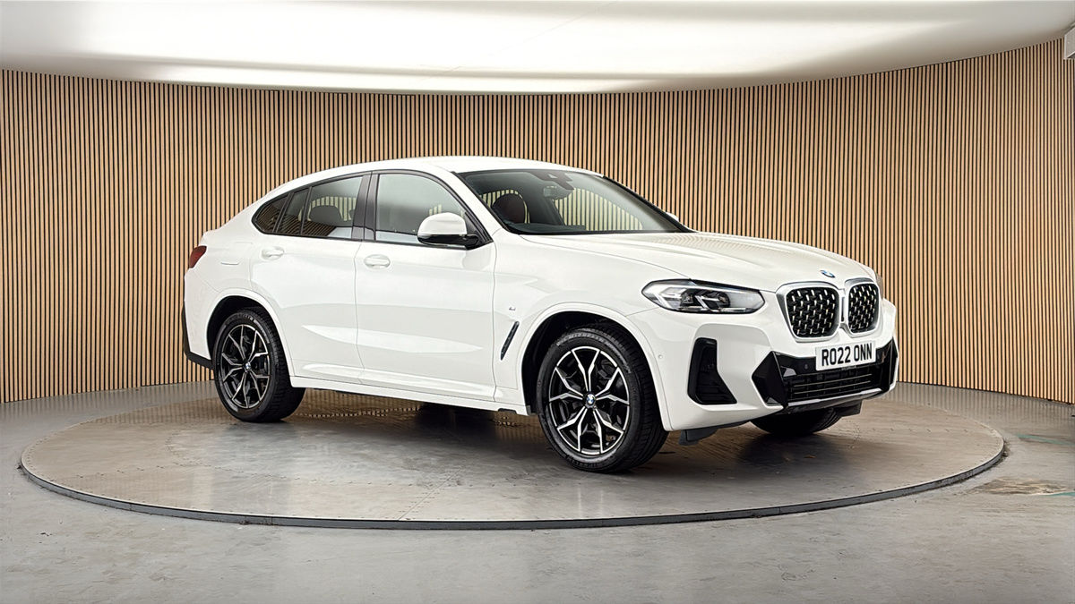 More views of BMW X4