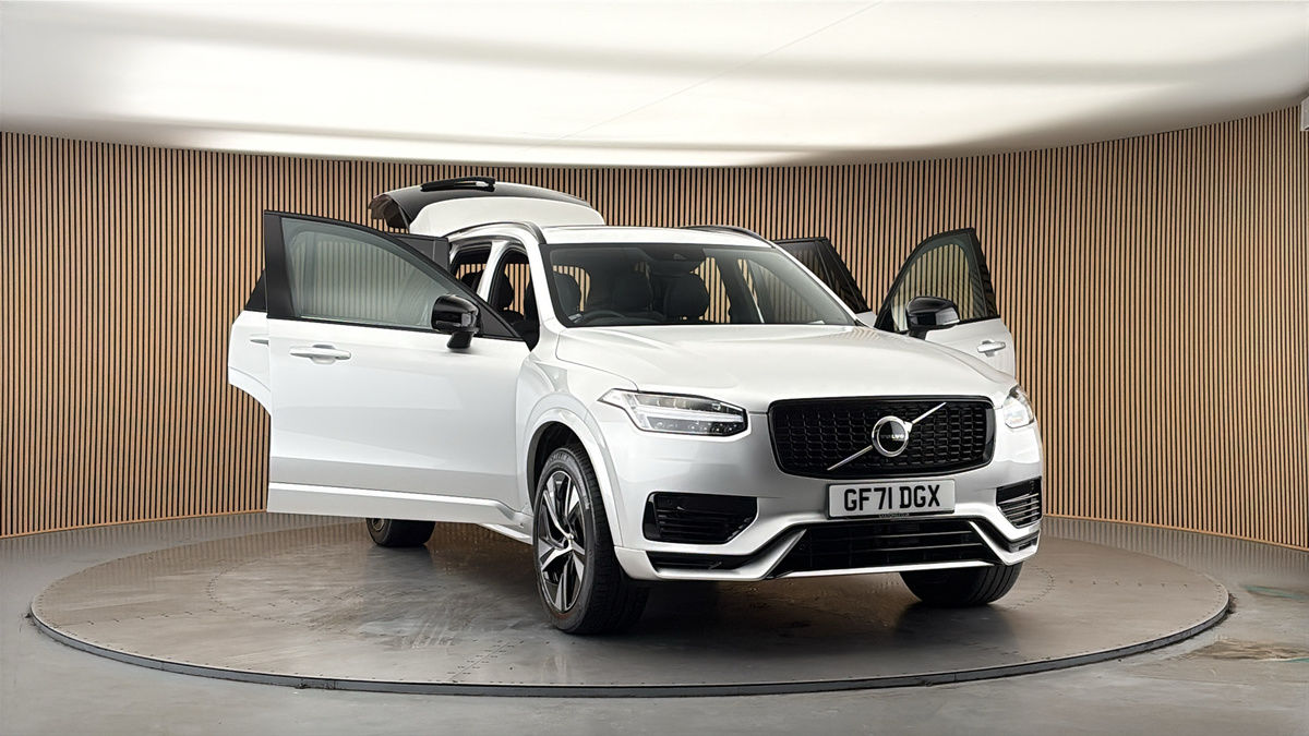 More views of Volvo XC90