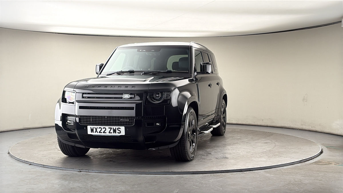 More views of Land Rover Defender 110