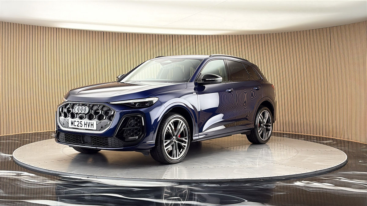 More views of Audi Q5