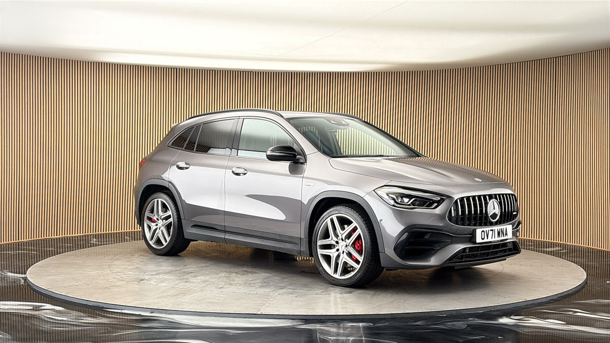 More views of Mercedes-Benz GLA