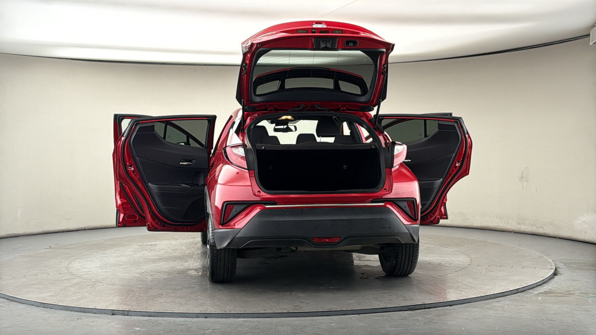 More views of Toyota C-HR