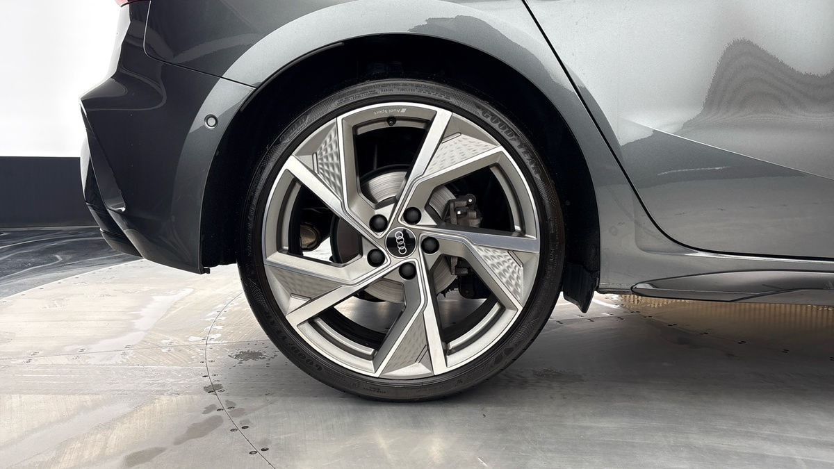 Audi A3 Image 10