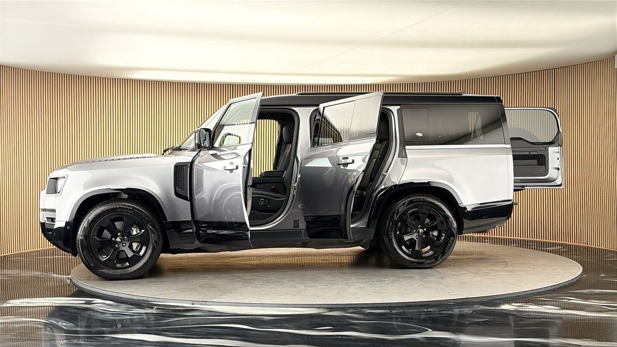 More views of Land Rover Defender 130