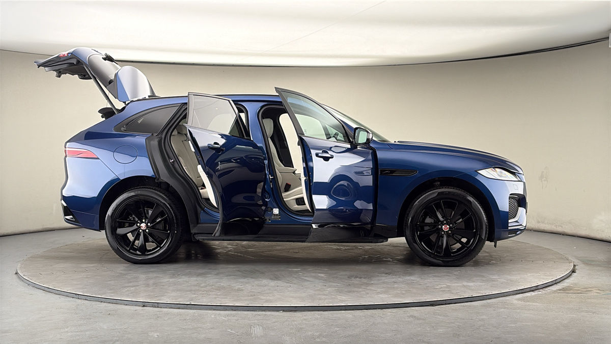 More views of Jaguar F-PACE